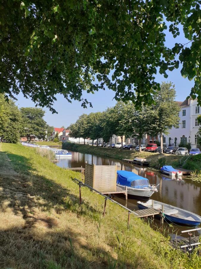 Villa Flora Friedrichstadt Buitenkant foto